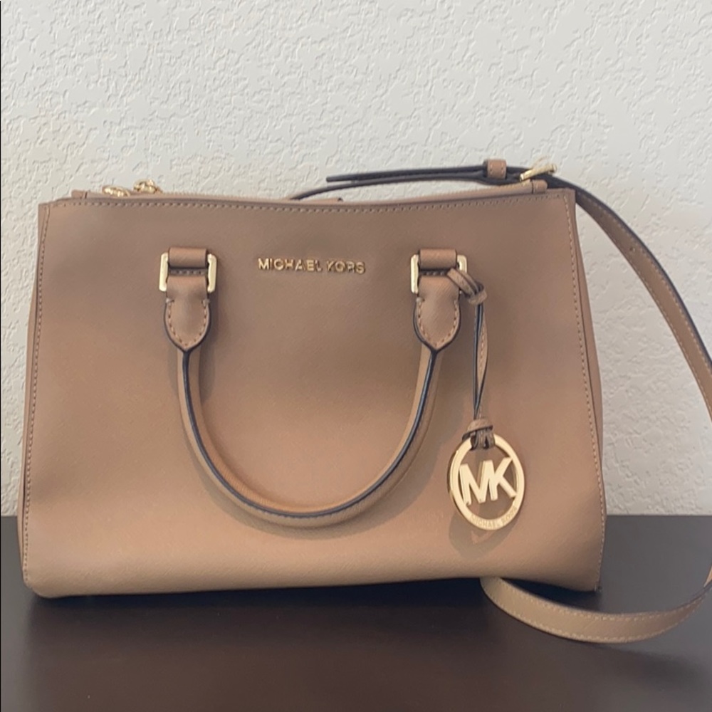 Michael Kors Tan Large Satchel Purse